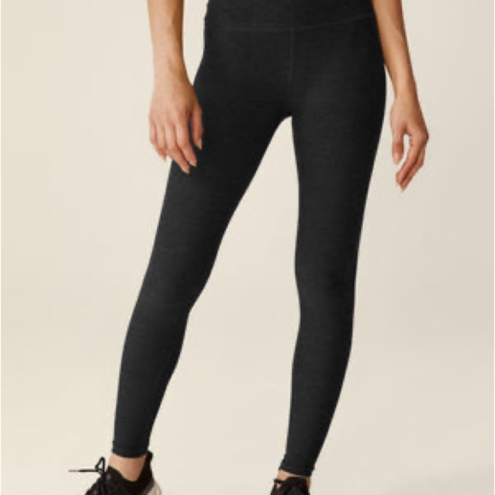 Beyond Yoga Charcoal Leggings